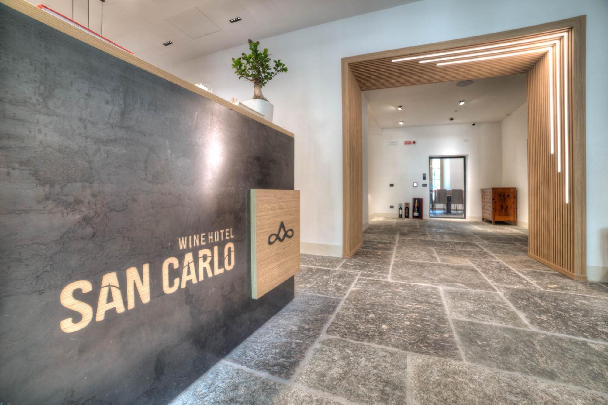 Wine Hotel San Carlo - Relais & Spa - Boutique Hotel Chiuro Zewnętrze zdjęcie