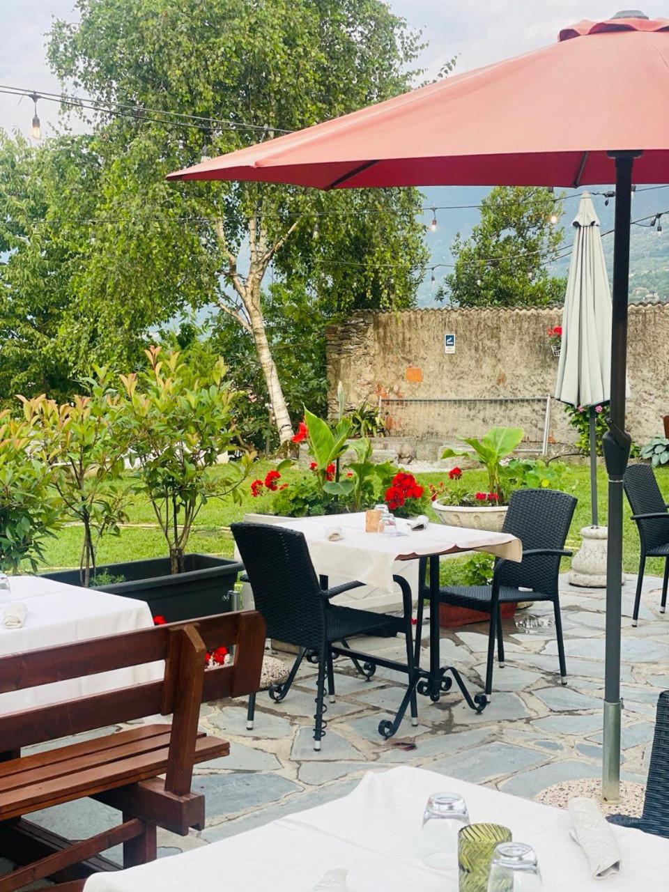 Wine Hotel San Carlo - Relais & Spa - Boutique Hotel Chiuro Zewnętrze zdjęcie